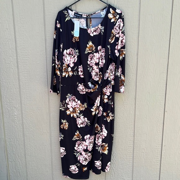 Fortune + Ivy Dresses & Skirts - Fortune + Ivy Lennora Knot Detail Knit Floral Print Dress Size 2X